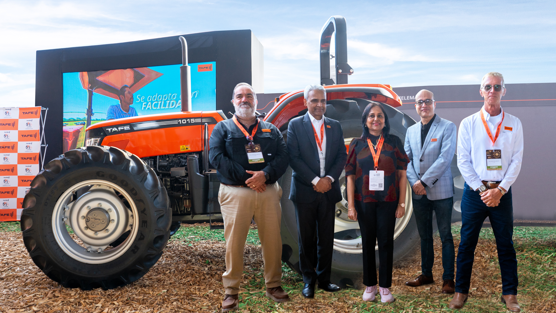 TAFE Tractors presenta la serie Magna 15 en Expo Agroalimentaria 2025