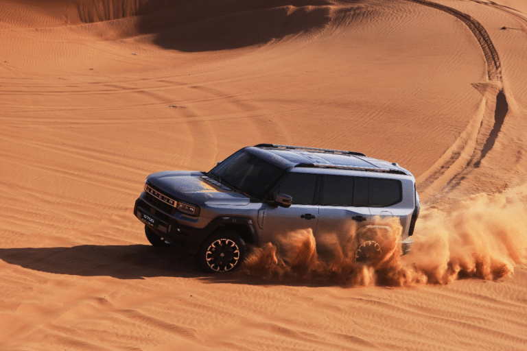 Explorar el desierto y disfrutar del confort, JETOUR G700 redefine la experiencia premium todoterreno